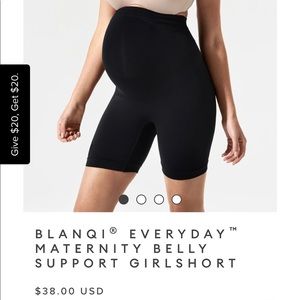 Blanqi maternity shorts size small